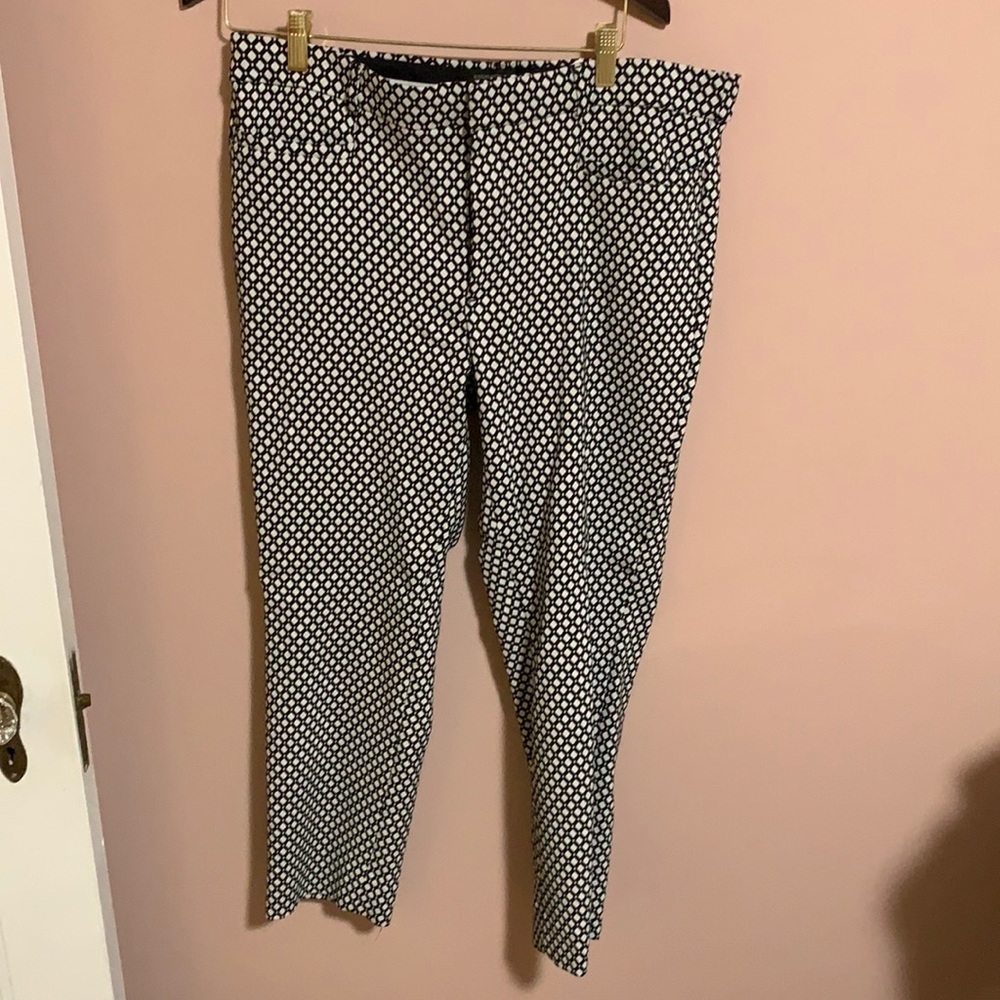 ⚪️🖤 Banana Republic Sloan Crop - Women’s 12 🖤⚪️